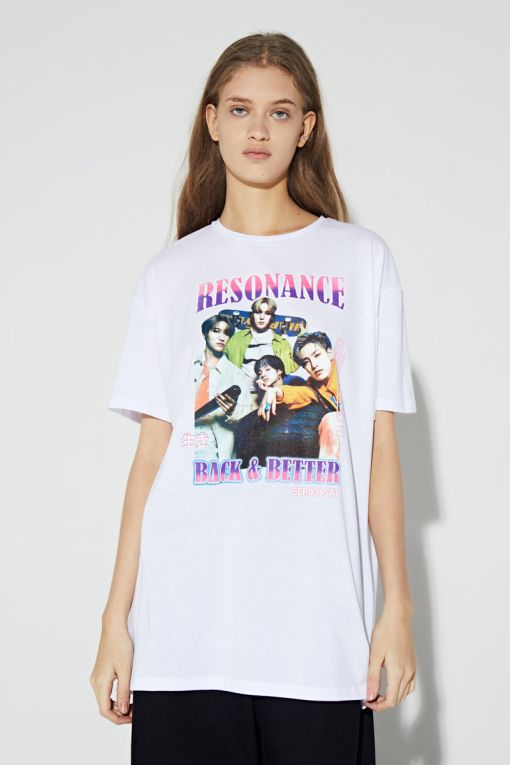REMERA K-POP