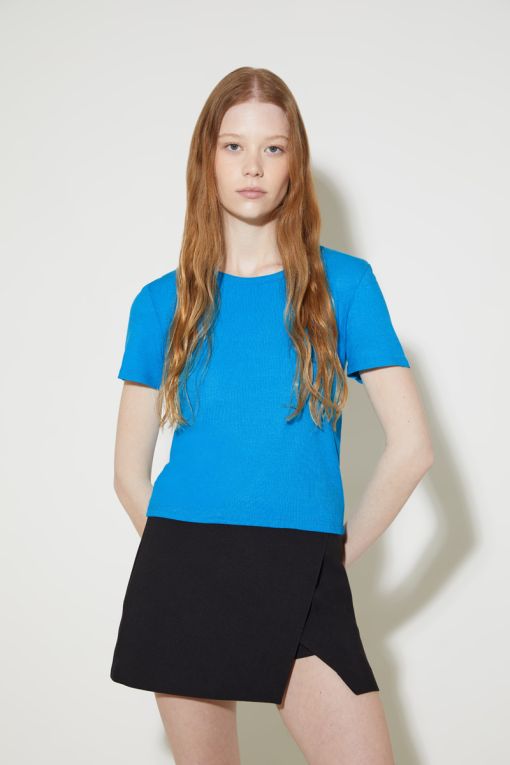 REMERA DELTA