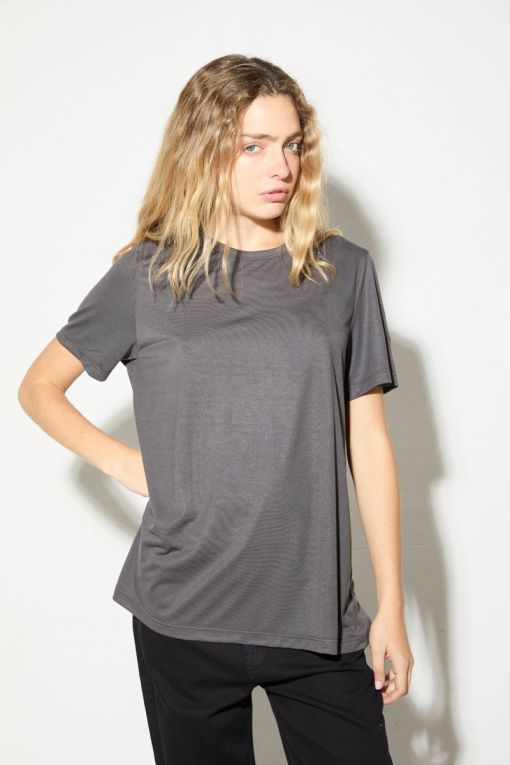 REMERA GUM