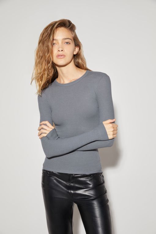REMERA ML ROUND