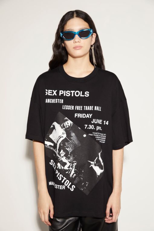 REMERA PISTOLS