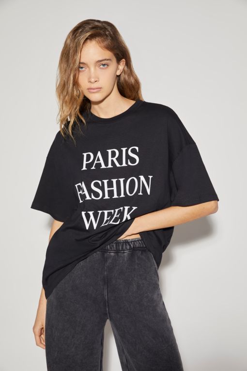 REMERA FASHION WEEK