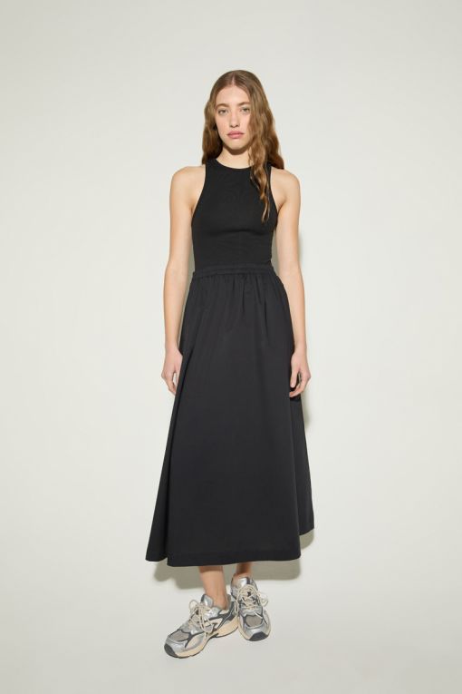 VESTIDO TAYLOR