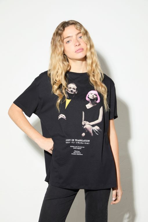 REMERA TOKIO