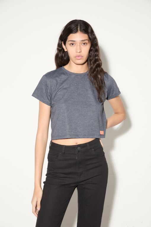 REMERA CROP COMPLOT